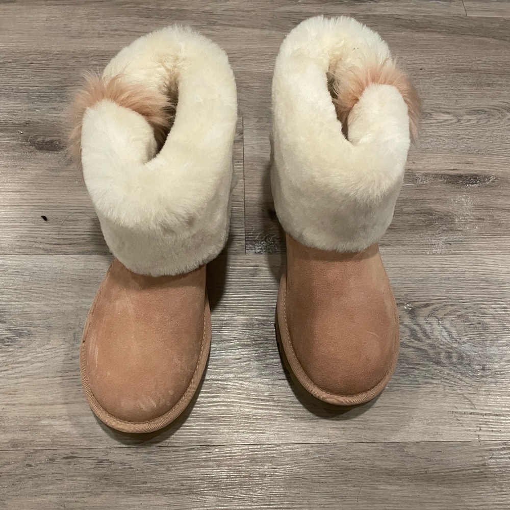 Brand New Pink Uggs